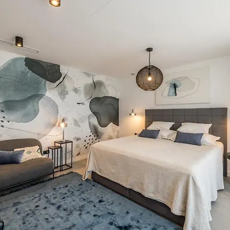 Вилла Luxe By The Sea-epic View Pool Слатине