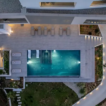 Luxe By The Sea-epic View Pool * Slatine