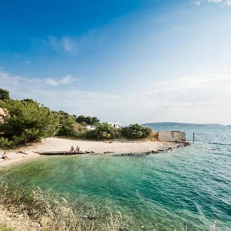 Luxe By The Sea-epic View Pool Slatine